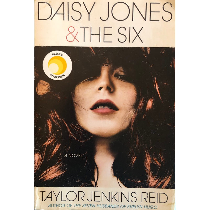 Daisy Jones & the Six (U)