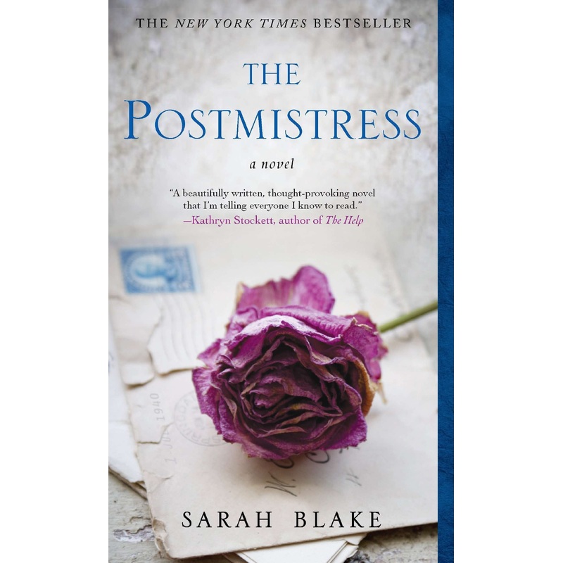 The Postmistress: A Novel (R)
